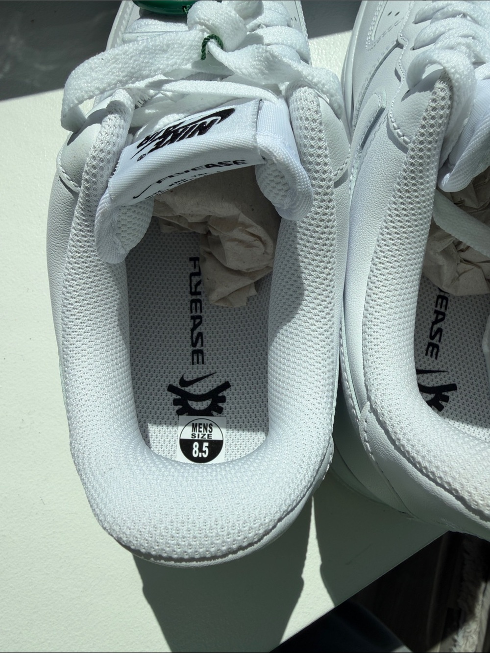 Nike Air Force 1 ’07 FlyEase Triple White Men’s 8.5 Women’s 10 New - Picture 5 of 6